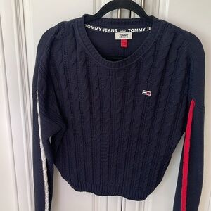 Tommy Hilfiger cable knit crew neck sweater size M blue white red